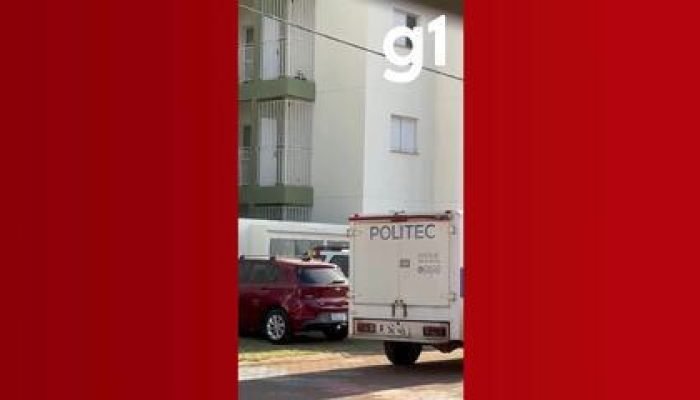 Dois jovens são mortos por grupo em condomínio em MT