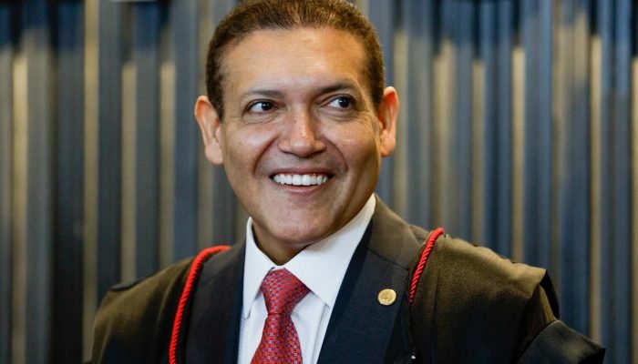 1 de 1 imagem colorida do ministro Nunes Marques - Foto: IGO ESTRELA/METRÓPOLES @igoest...
