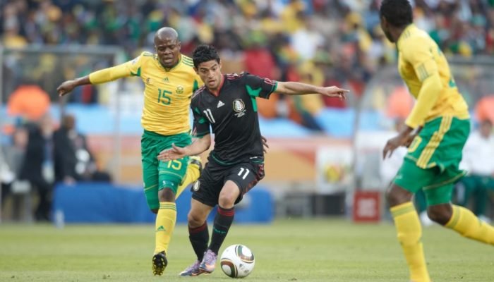 1 de 1 africa-do-sul-x-maxico-copa-do-mundo-2010 - Foto: Simon Bruty /Sports Illustrated/Getty Im...