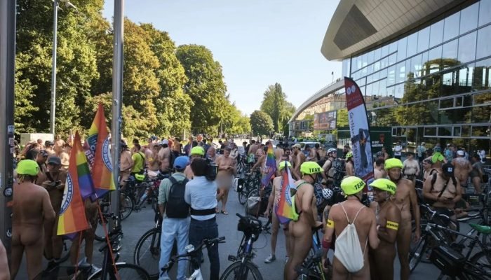 Reprodução/World Naked Bike Ride Berlin