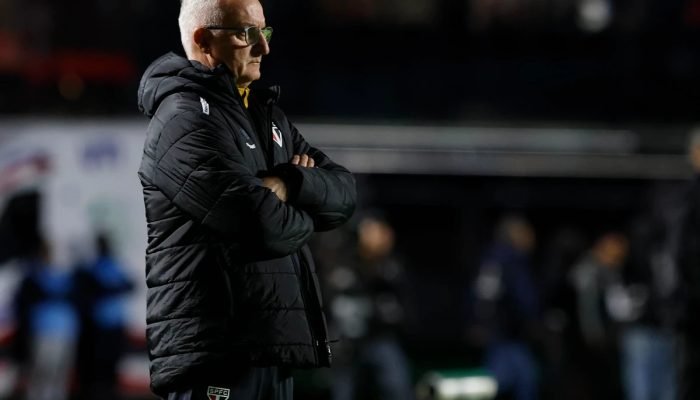 1 de 1 dorival-junior - Foto: Rubens Chiri e Miguel / São Paulo FC