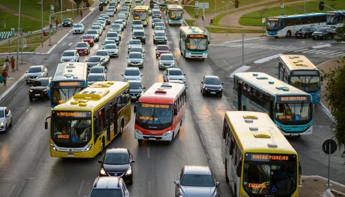 1 de 1 passageiros, ônibus, transporte - Foto: KEBEC NOGUEIRA/METRÓPOLES @kebecfotografo